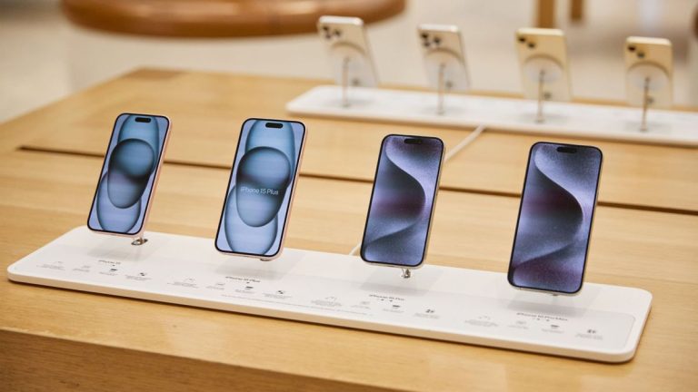 The complete iPhone 15 lineup at Apple
