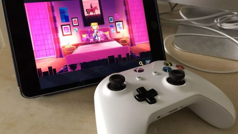 Xbox One controller with iPad